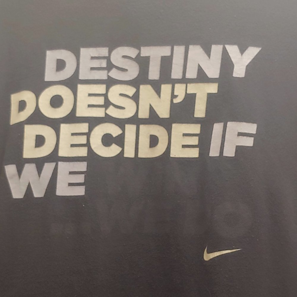 GENTLY USED, VINTAGE LOOK, NIKE TEE SHIRT, XL!!! - Picture 2 of 4